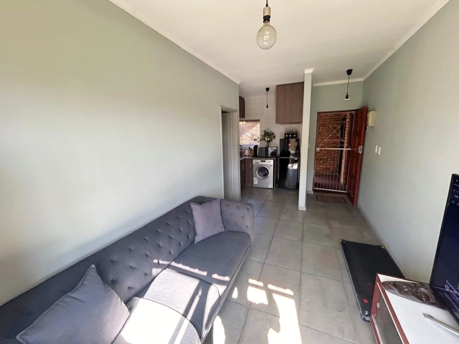 To Let 1 Bedroom Property for Rent in St Dumas Western Cape